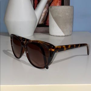 Roots Cat Eye-style Sunglasses (Never Worn)